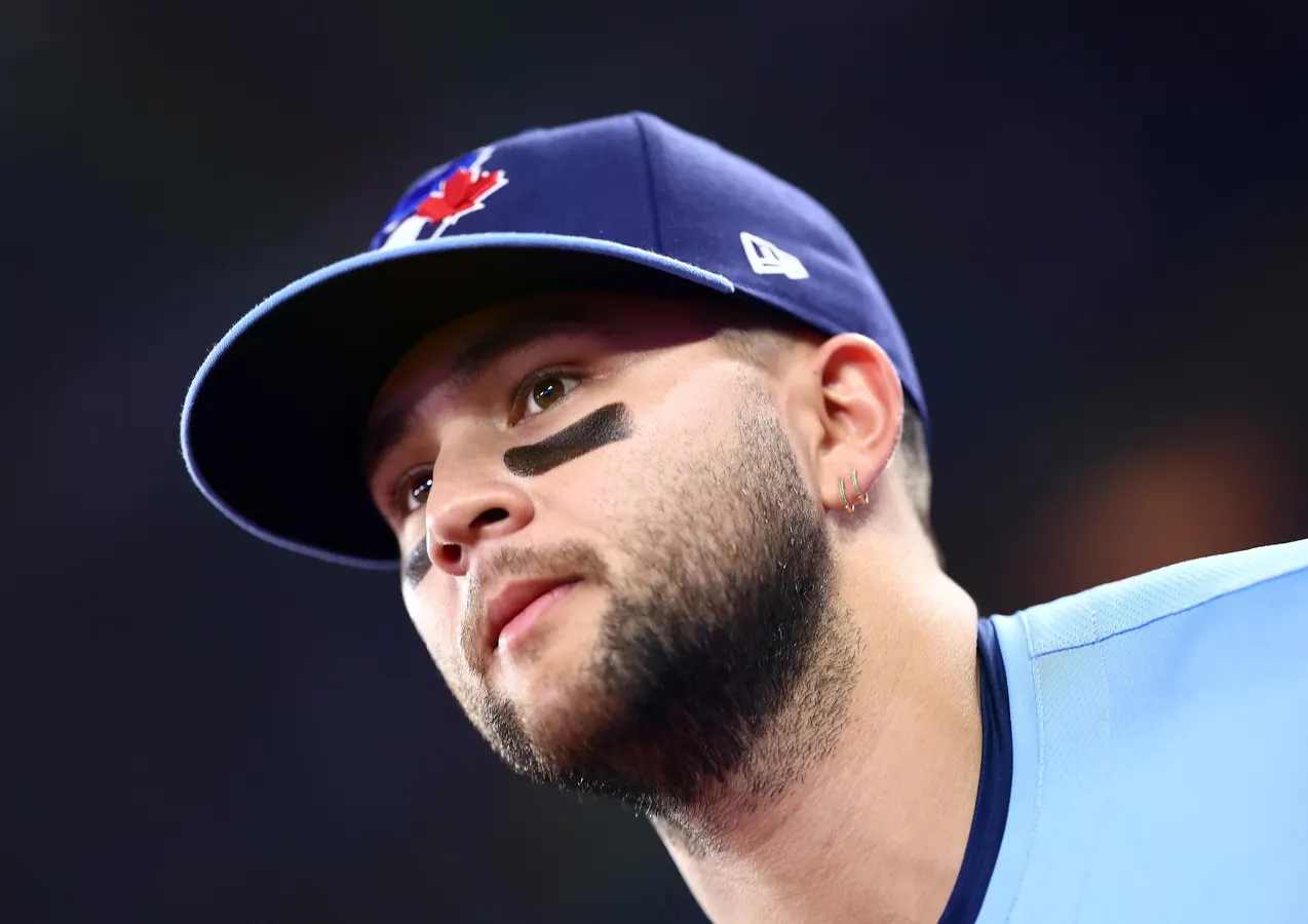 Phillies’ Bryce Harper Sends Bo Bichette Message After Blue Jays Exit