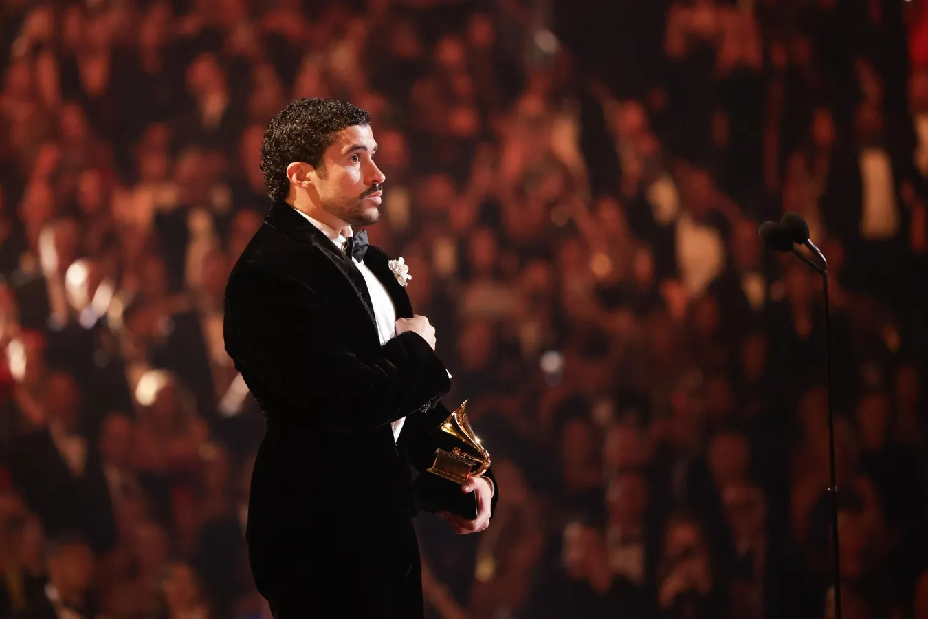 Bad Bunny Replaces Himself At No. 1 — Again