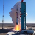 Chinese company makes historic rocket debut (VIDEO) — RT Business News