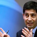 Trump reveals Fed boss nominee — RT Business News