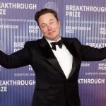 Musk reaches unprecedented wealth milestone — RT Business News