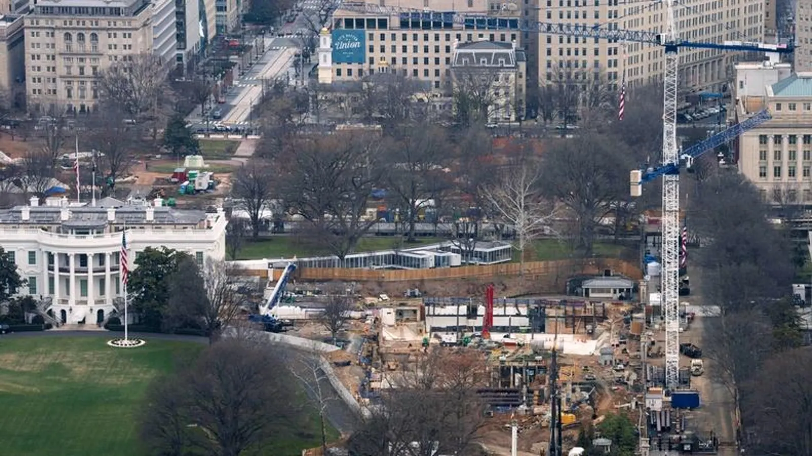 Judge Blocks White House Ballroom Construction