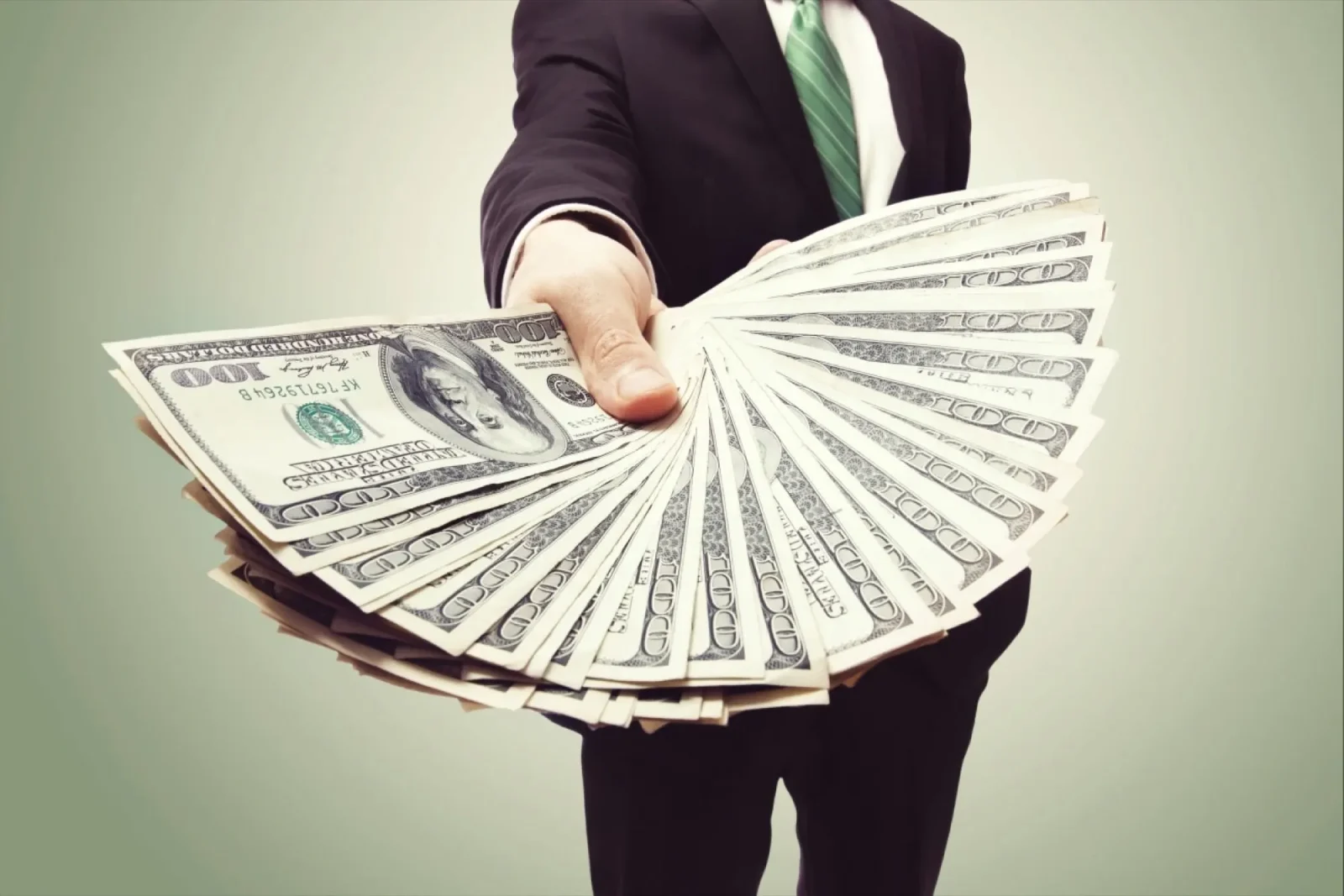 Australians Think They’re Getting Rich… While Being Robbed Blind