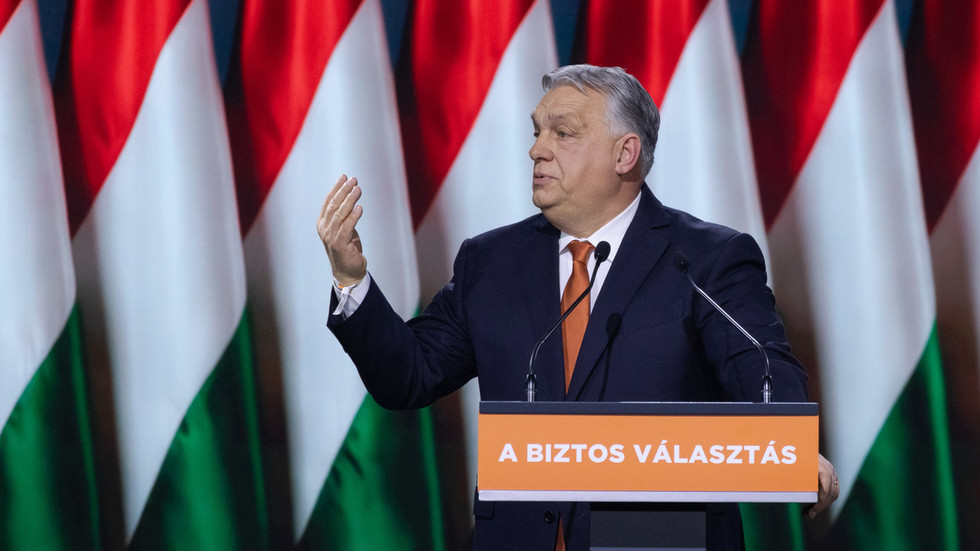Hungary urges EU to lift Russian oil ban — RT Business News