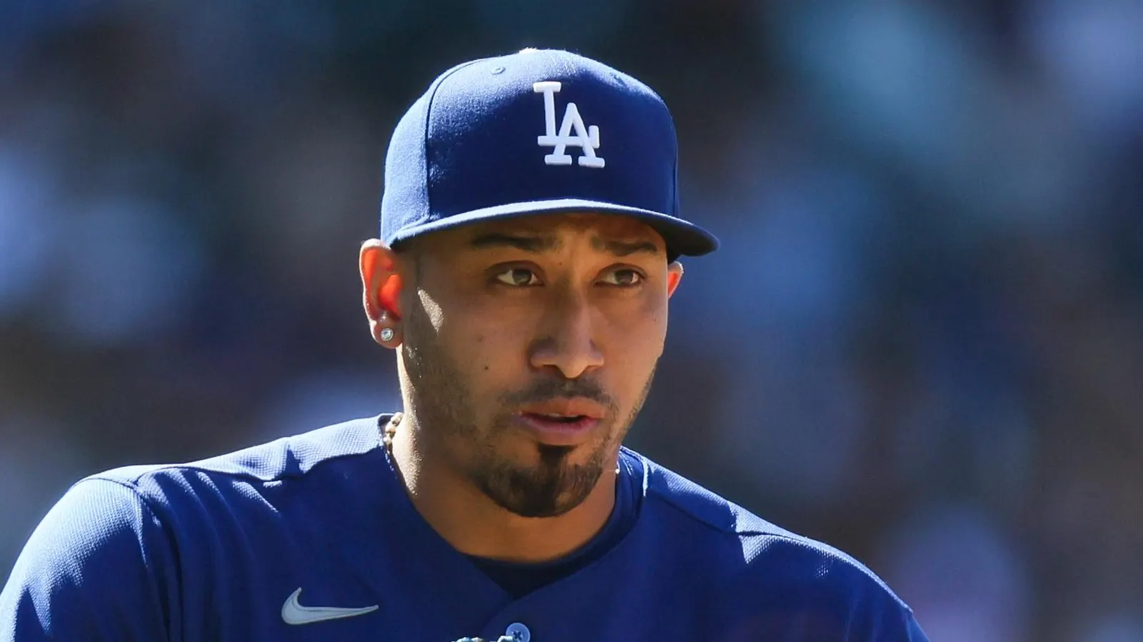 Dodgers  Million Star Sends 5-Word Message After Elbow Surgery