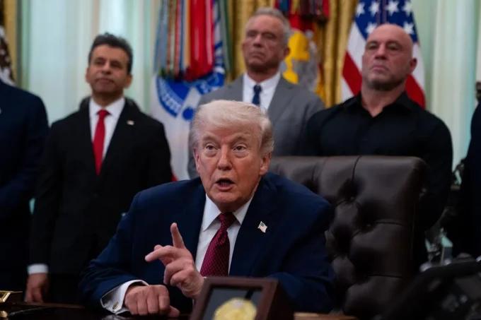 Trump Issues ‘Shoot And Kill’ Order Against Mine-Planting Boats In Strait Of Hormuz