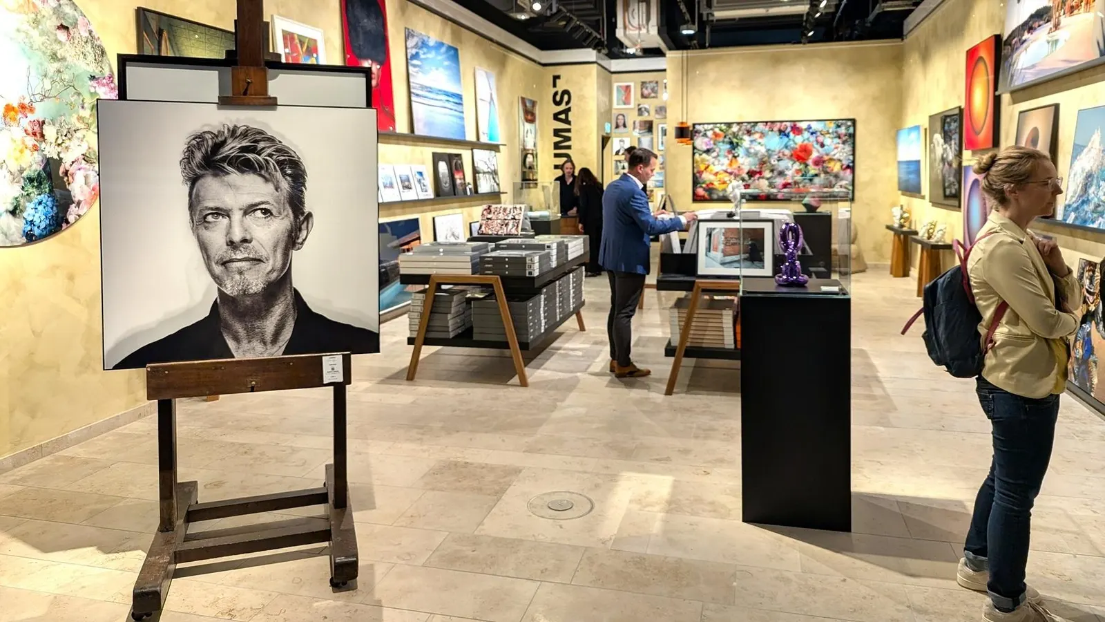 Lumas Tests Art’s Airport Potential With Frankfurt Terminal 3 Debut