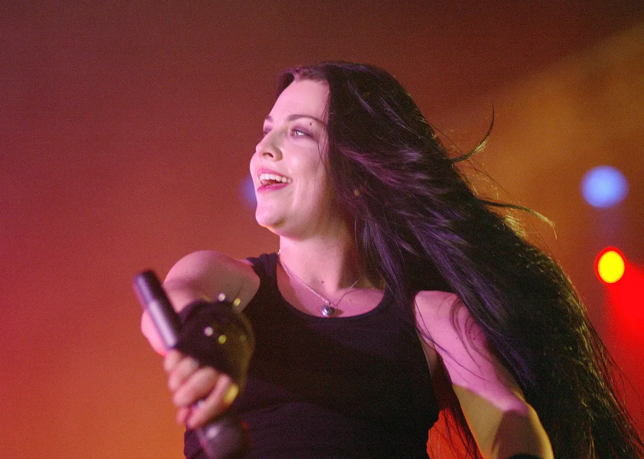 Evanescence Finally Scores Its First No. 1 On One Billboard Chart