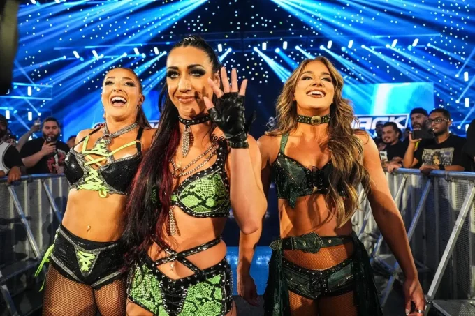 Fatal Influence Booed Mercilessly On WWE SmackDown, Here’s Why