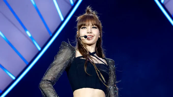 Blackpink’s Lisa Doubles Her Top 10s On One Chart With A New Collaboration