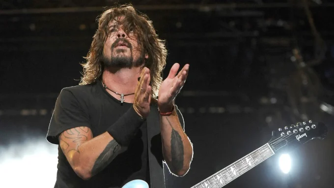 Foo Fighters Near A Historic Chart Record With A New No. 1