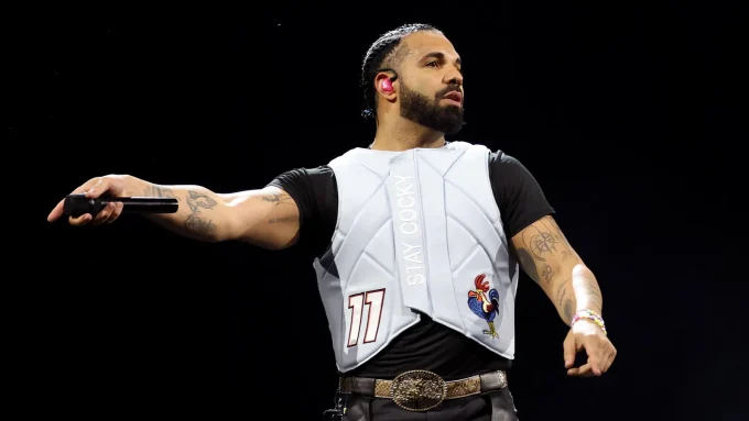 Drake Reaches A Historic Milestone On The Albums Chart — Again