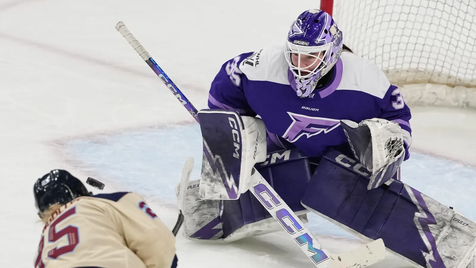 Montreal Victoire Choose 2-Time Champion Frost In 2026 PWHL Playoffs