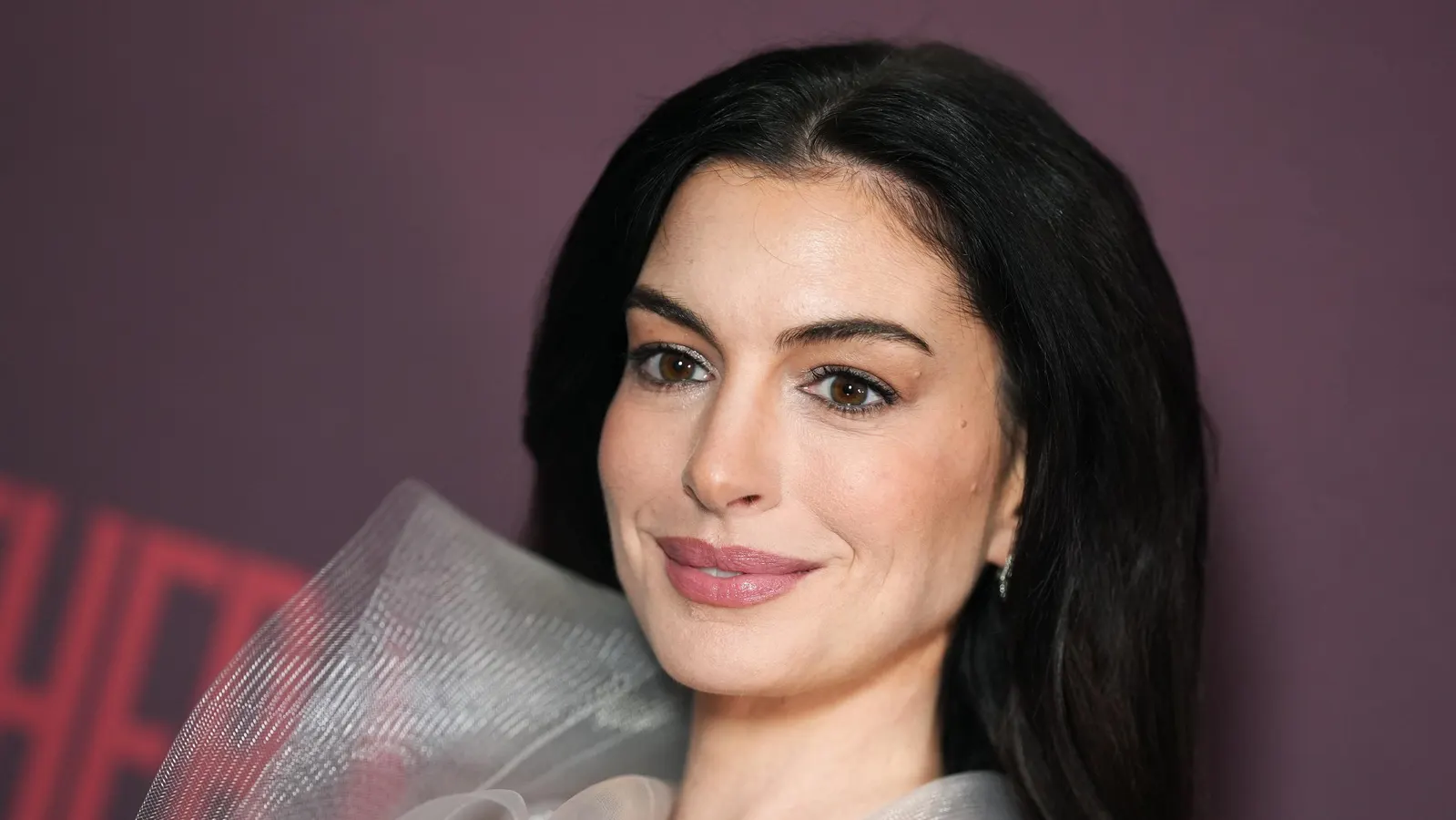 Anne Hathaway Charts Her First Album As A Musician