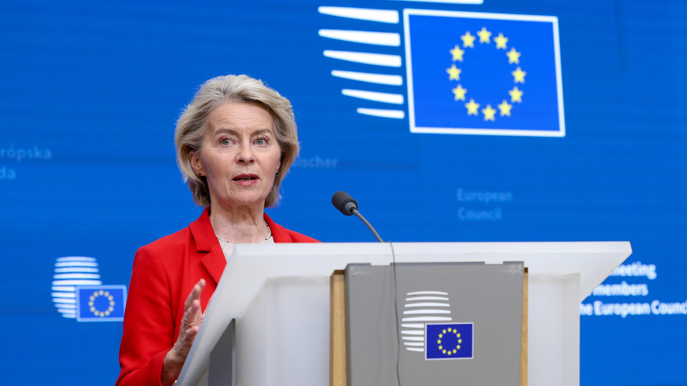EU nations forced to pay for von der Leyen’s Covid deal — RT Business News