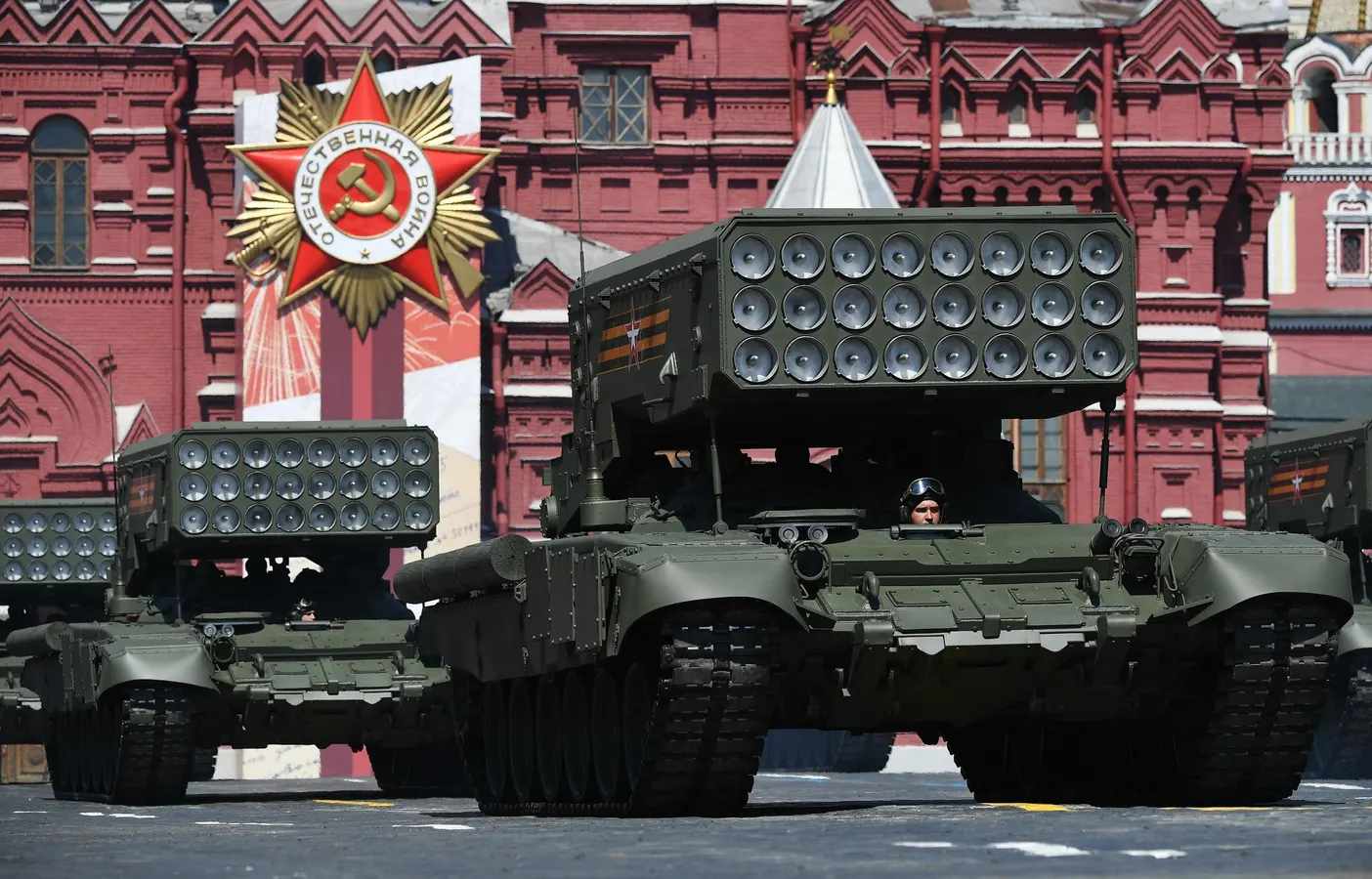 Ukraine Drone Strikes Are Driving Vladimir Putin Into Bunker Hideaways
