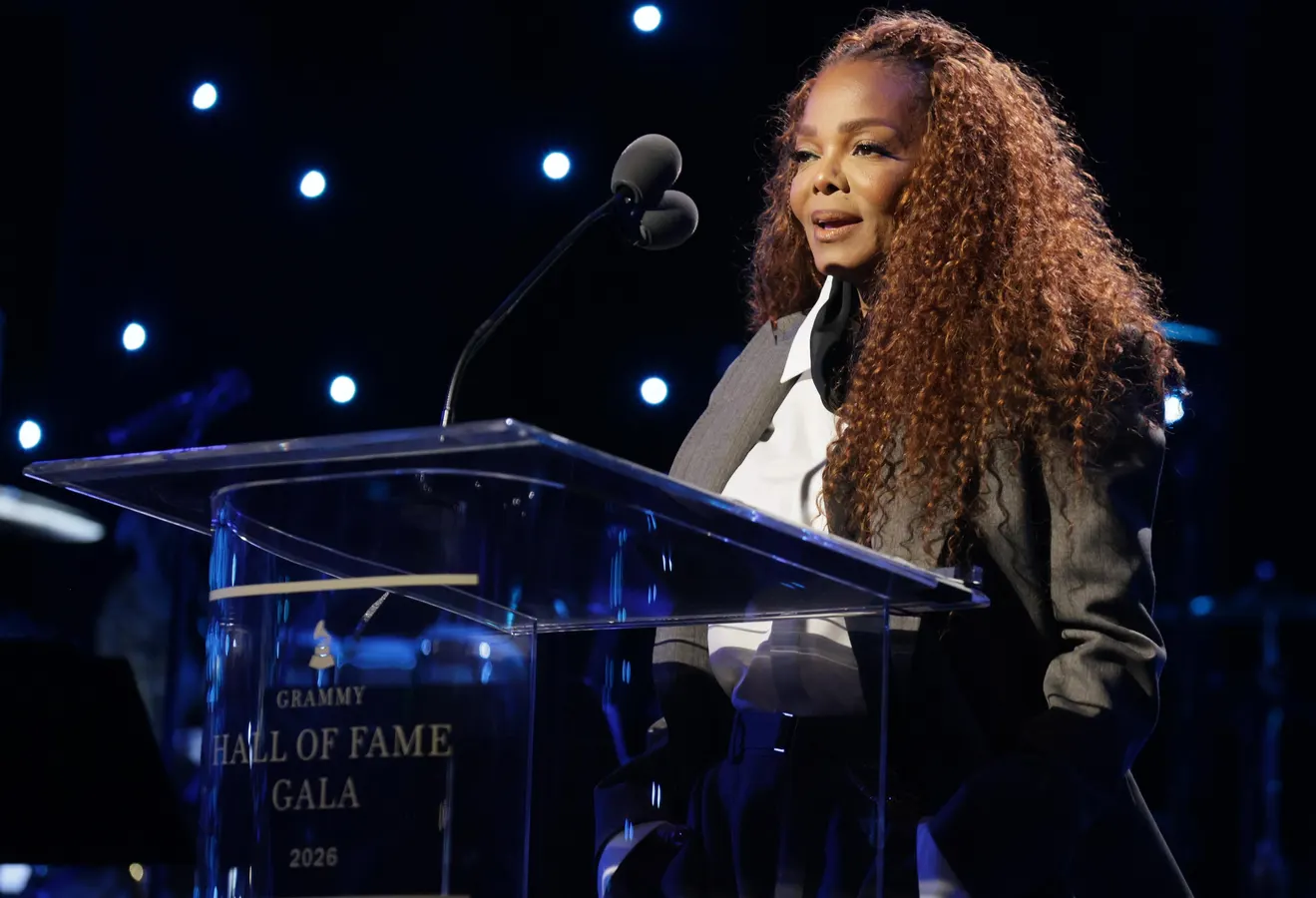 Janet Jackson Calls For ‘Peace The World Over’ During Rare Appearance At 2026 Grammy Hall Of Fame