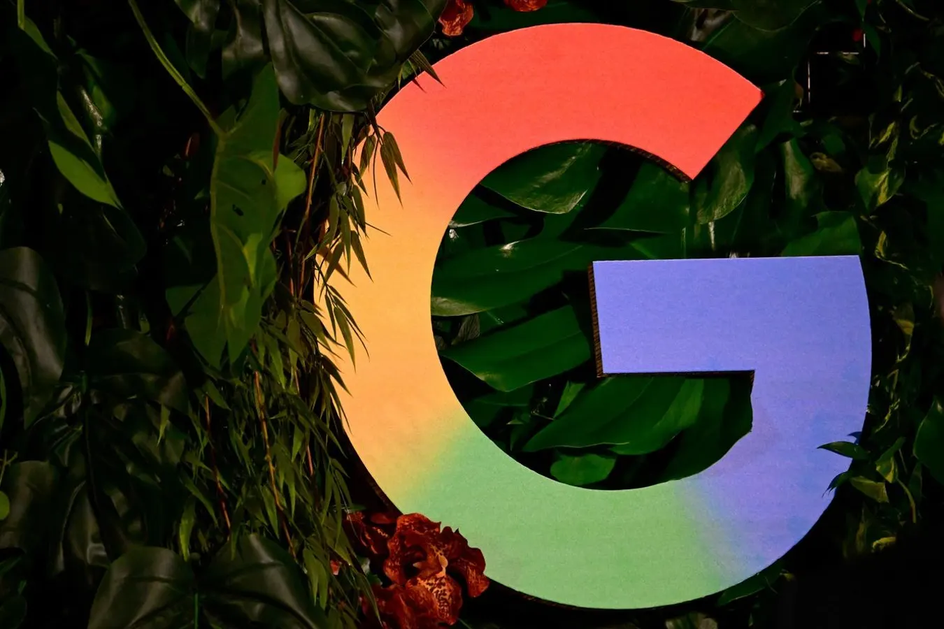 Google, SpaceX Reportedly In Talks For Orbital Data Center Deal