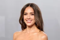 Jessica Alba On LUNA’s “Easy To Love” Campaign, Life Philosophy & Film