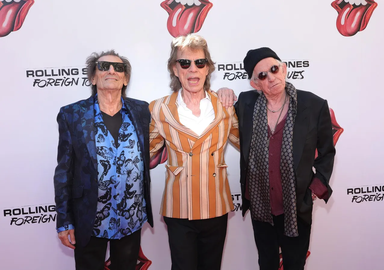 Multiple New Rolling Stones Songs Debut On The Charts Together