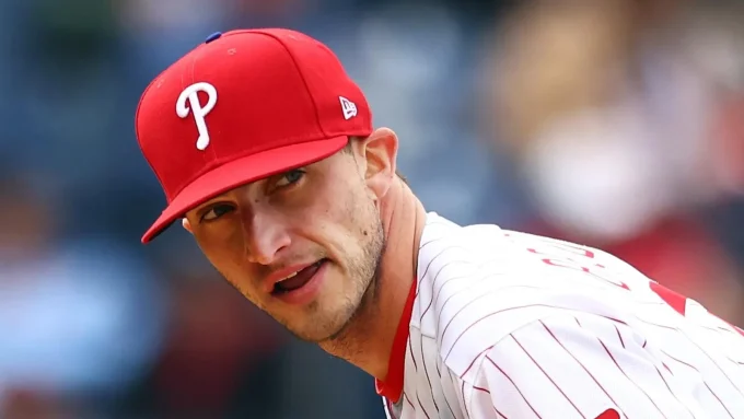 Phillies 5-Year Veteran Cut From New Team’s Roster Shortly After Debut