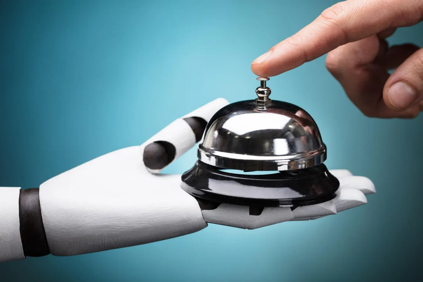 How To Create Concierge-Level Experiences In An AI-Fueled World