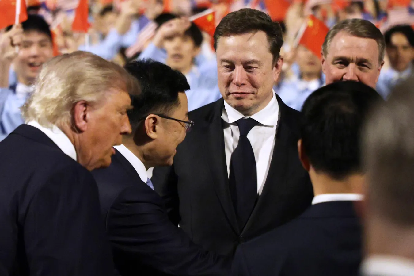 Trump’s Big AI Announcement Collapsed Under Pressure From These Billionaires
