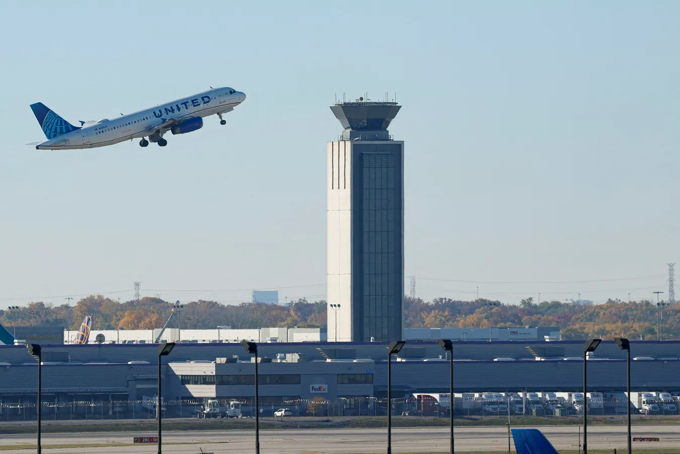 Flight Delays Snarling Memorial Day Travel At ORD, BOS, JFK And More