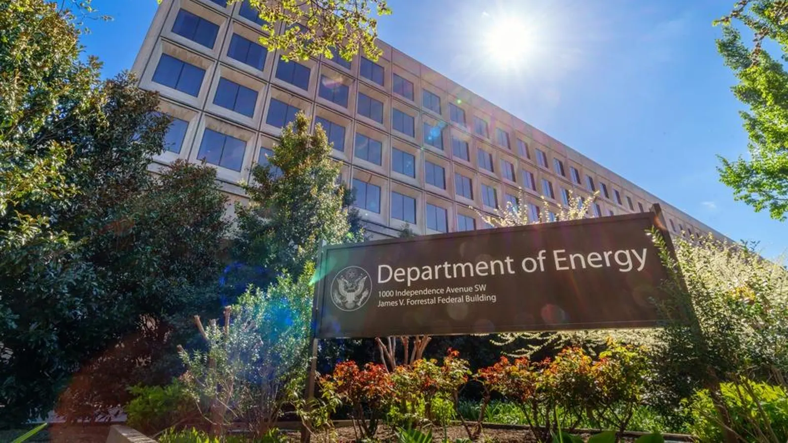 Five U.S. Companies Could Get Plutonium From Dismantled U.S. Nuclear Warheads