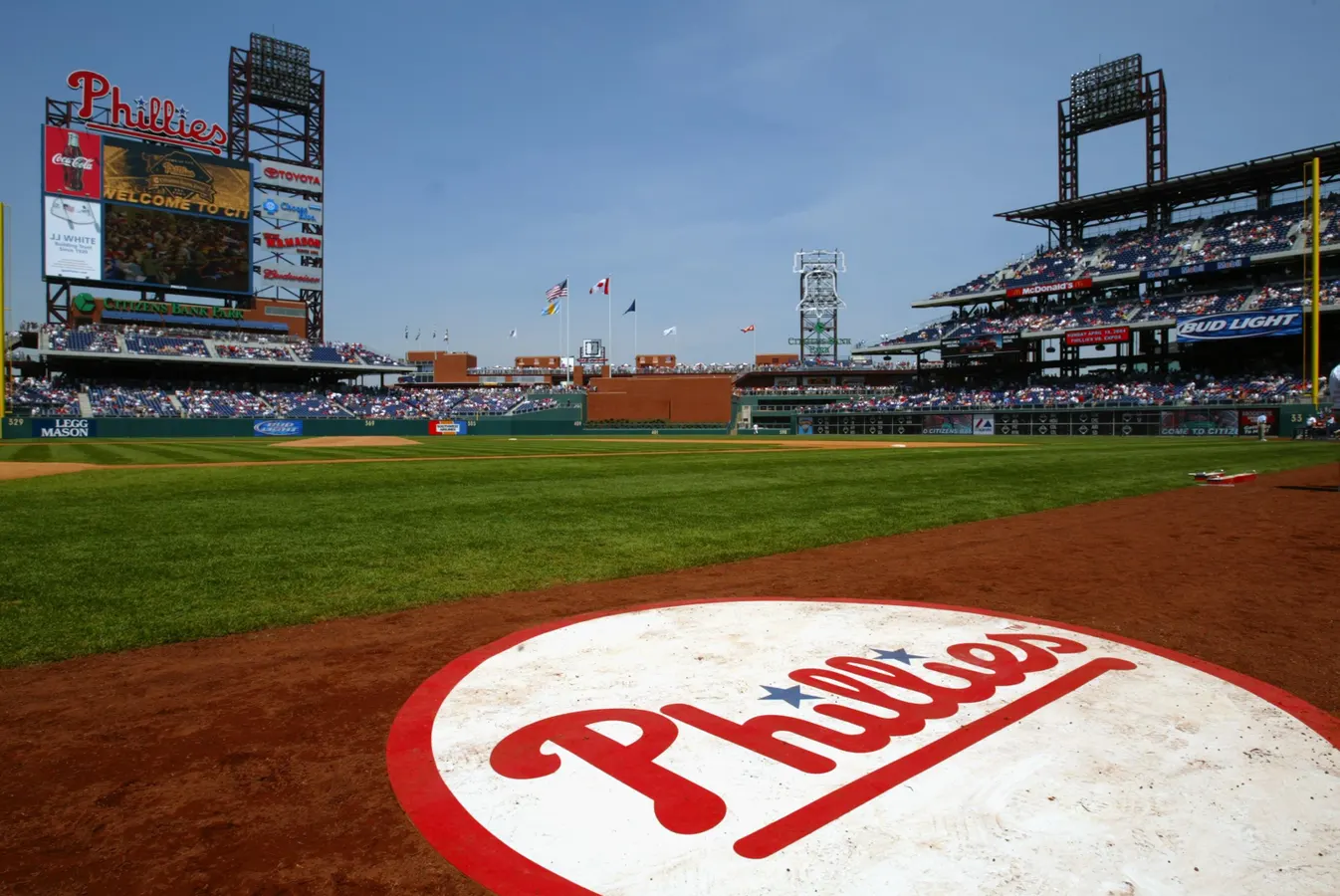 Phillies’ Home Stadium Becomes Key In  Million Star’s Lawsuit With Parents