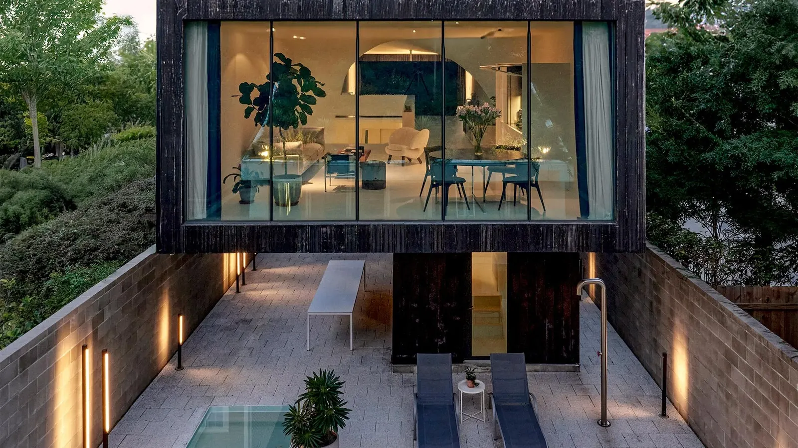 Housing With A Twist From New Orleans’ Eloueini Architecture