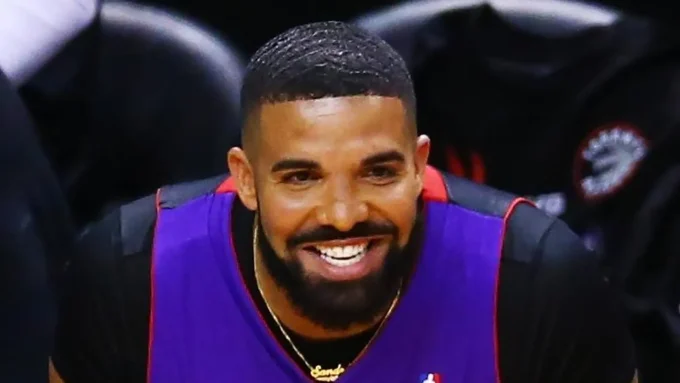 Drake Extends His Lead When It Comes To A Unique Chart Record
