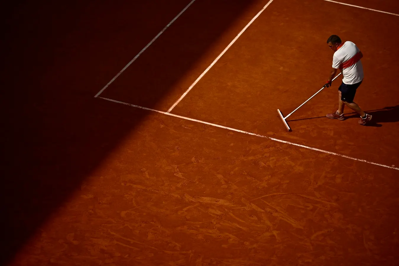Caring For The ‘Clay’ Of Roland Garros