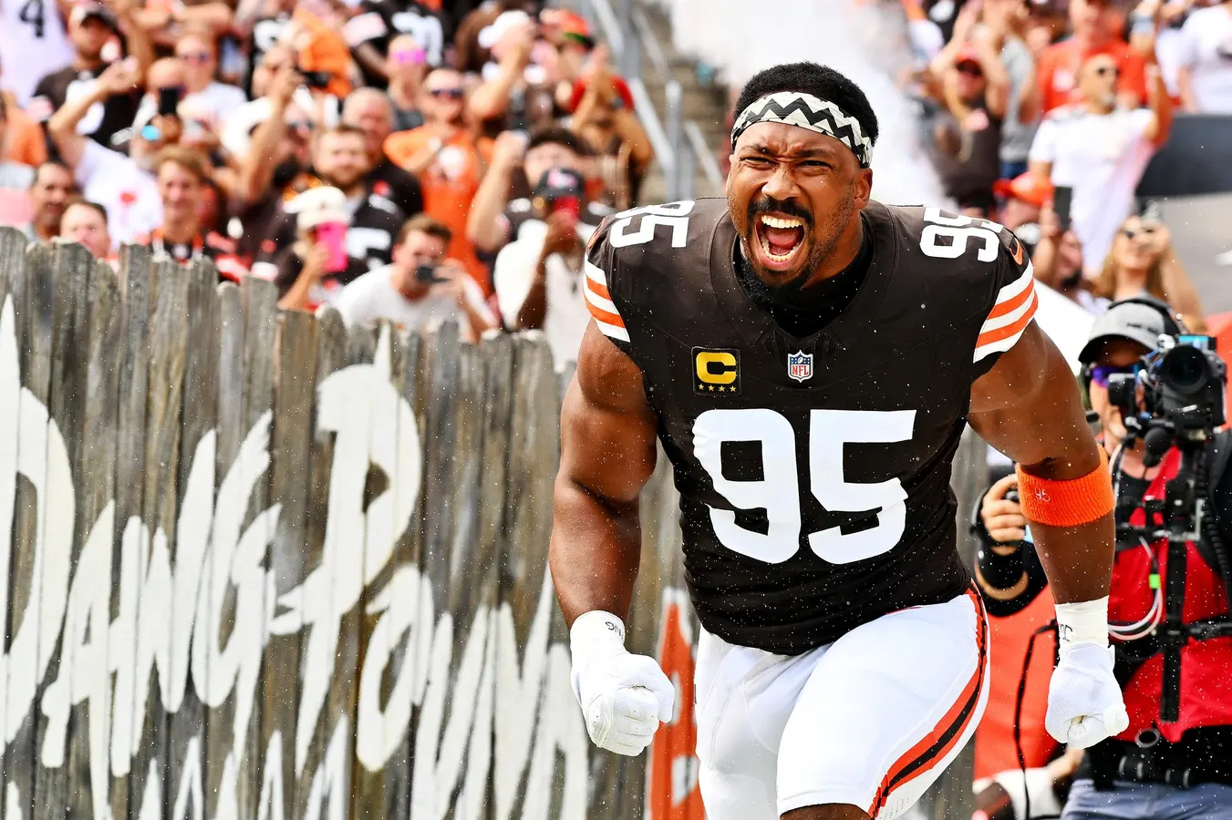 NFL Blockbuster Trades Send Players’ Tax Bills Soaring By Millions