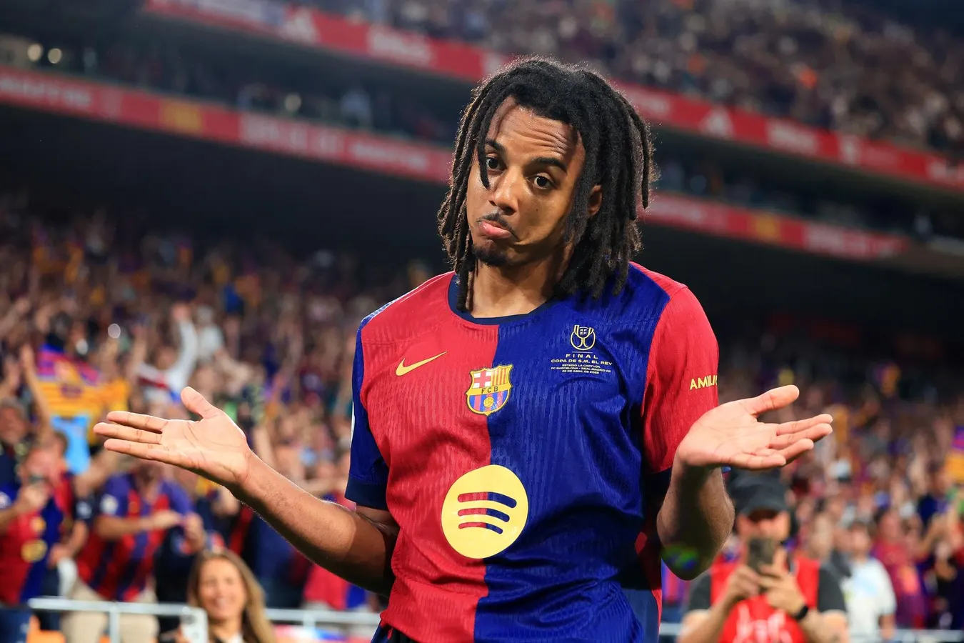 Barcelona Will Listen To Offers For Jules Kounde