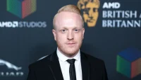 Owain Rhys Davies, ‘Twin Peaks’ Actor, Dies At 44