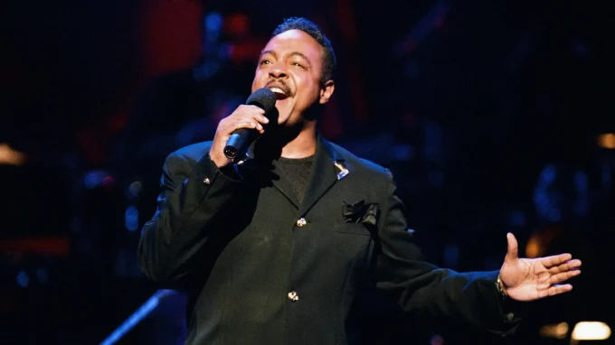 Peabo Bryson, ‘A Whole New World’ Singer, Dies At 75
