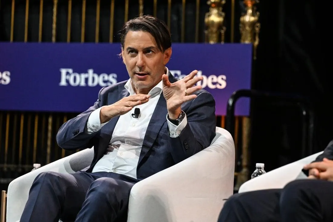 Fight Over AI Will Be Country’s ‘Biggest Political Crisis,’ Former U.S. Energy Advisor Says
