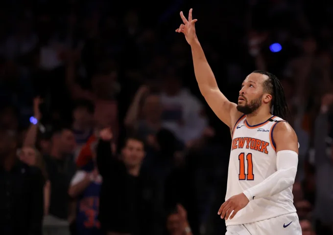 Knicks Steal First Game Of Finals With Torrid Fourth Quarter