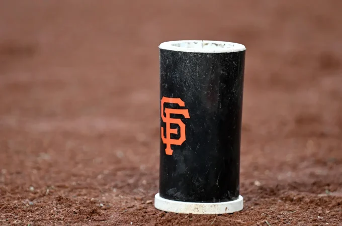 Former Giants Switch-Hitting Infielder, 4-Year Veteran, Leaves MLB After Phillies Cut