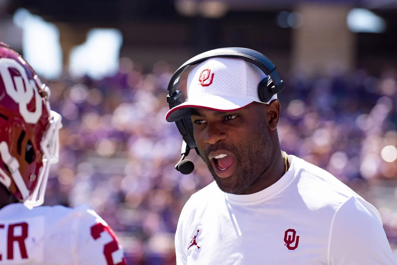 How Oklahoma Legend DeMarco Murray Is Fitting In With The Chiefs