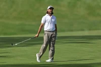 The Return Of Pleated Pants Signals A New Era In Golf Style