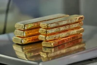 Here’s Why Gold Price Is Falling Again