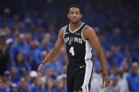 The San Antonio Spurs Don’t Need To Trade De’Aaron Fox… Yet