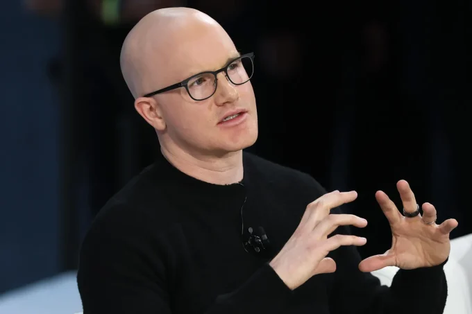Coinbase Billionaire Says U.S. Investment Laws Make It ‘Illegal To Get Richer’