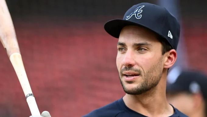 Yankees’ Budding Superstar Questions Braves’ Matt Olson Amid Surge