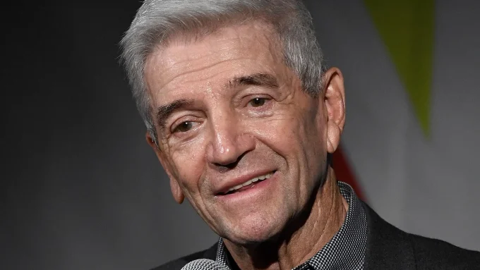 Tom Dreesen, Comedian And Opening Act For Frank Sinatra, Dies At 86