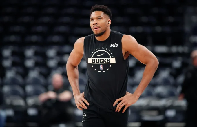 How The Milwaukee Bucks Fumbled The Giannis Antetokounmpo Situation