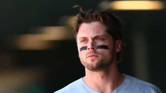 Cubs Boss Sends Nico Hoerner Message As Concerns Mount