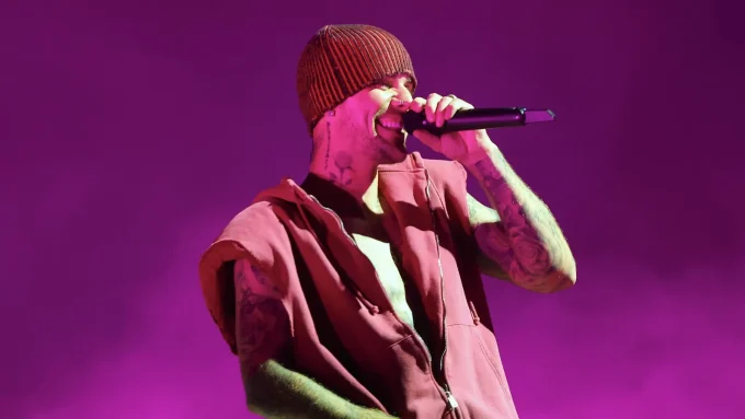 Justin Bieber Doubles His Hits On A Chart That Sees Him Not As A Child Star, But An Adult